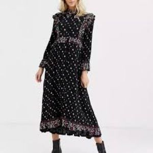 Free People Dress XS Calico Skies Prairie Cottage Core Ruffles Boho Maxi Floral